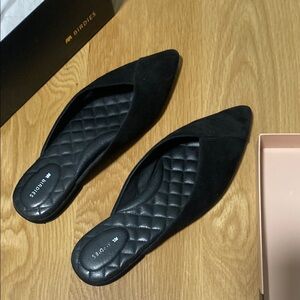 Birdies The Swan Black Quilted Flats